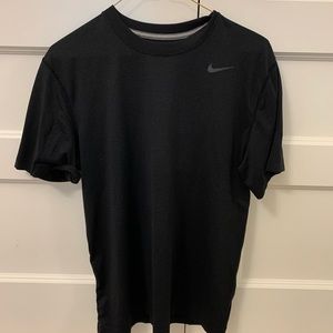 Men’s Nike stripped T-shirt